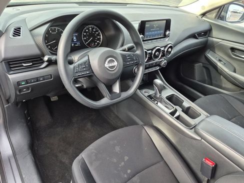 Used 2025 Nissan Sentra S FWD image 10