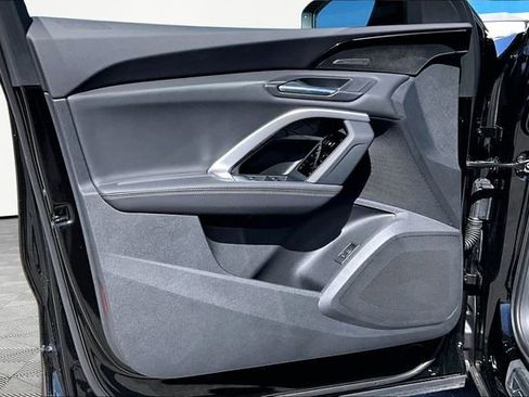 New 2025 Audi Q5 2.0T Premium Plus image 18