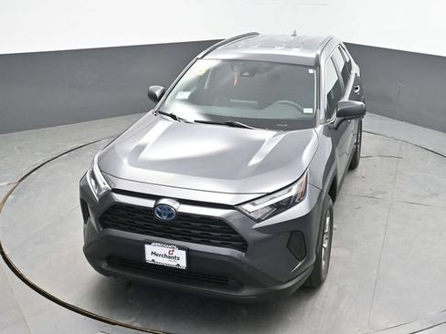 Used 2023 Toyota RAV4 LE AWD/4WD image 27