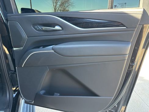 Used 2022 Cadillac Escalade ESV Sport w/ Touring Package image 45