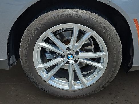 Used 2025 BMW X3 xDrive30i w/ Convenience Package AWD/4WD image 9