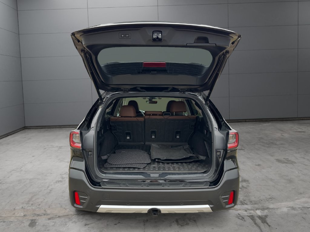 Used 2021 Subaru Outback Touring AWD/4WD image 19