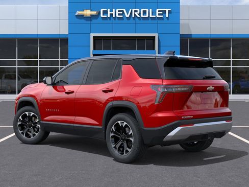 New 2026 Chevrolet Equinox LT image 3