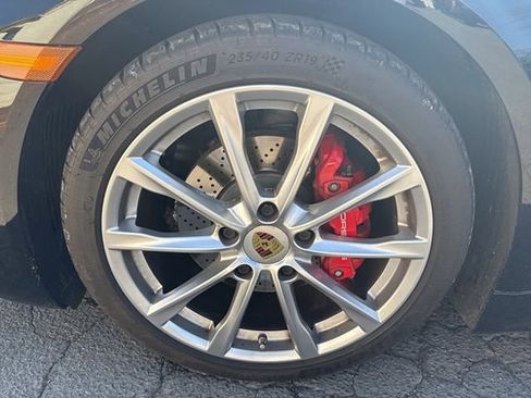 Used 2017 Porsche 718 Boxster S image 17