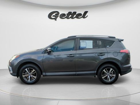 Used 2018 Toyota RAV4 XLE FWD image 8