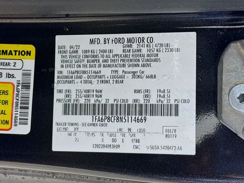 Used 2022 Ford Mustang GT w/ Black Accent Package image 32