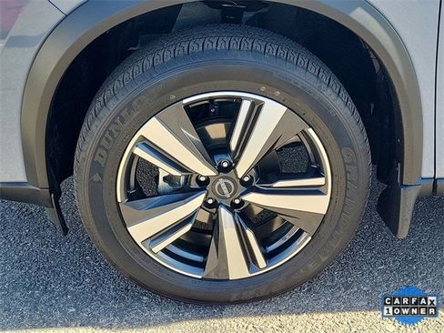 Certified 2025 Nissan Rogue SL w/ SL Premium Package image 35