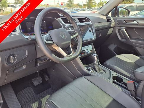 Used 2022 Volkswagen Tiguan SE FWD image 21