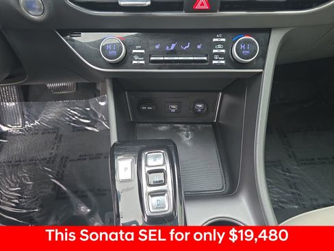 Used 2022 Hyundai Sonata SEL image 31