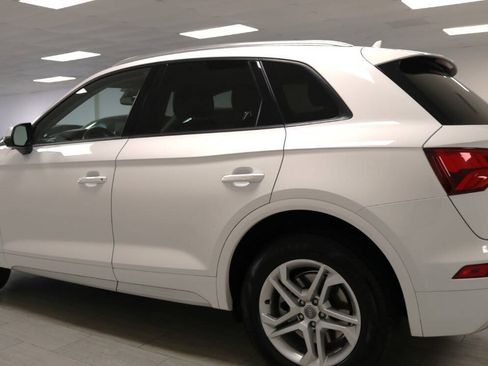 Used 2018 Audi Q5 2.0T Premium AWD/4WD image 12