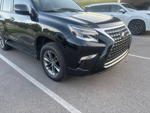 Certified 2022 Lexus GX 460 Premium w/ Premium Package AWD/4WD image 8