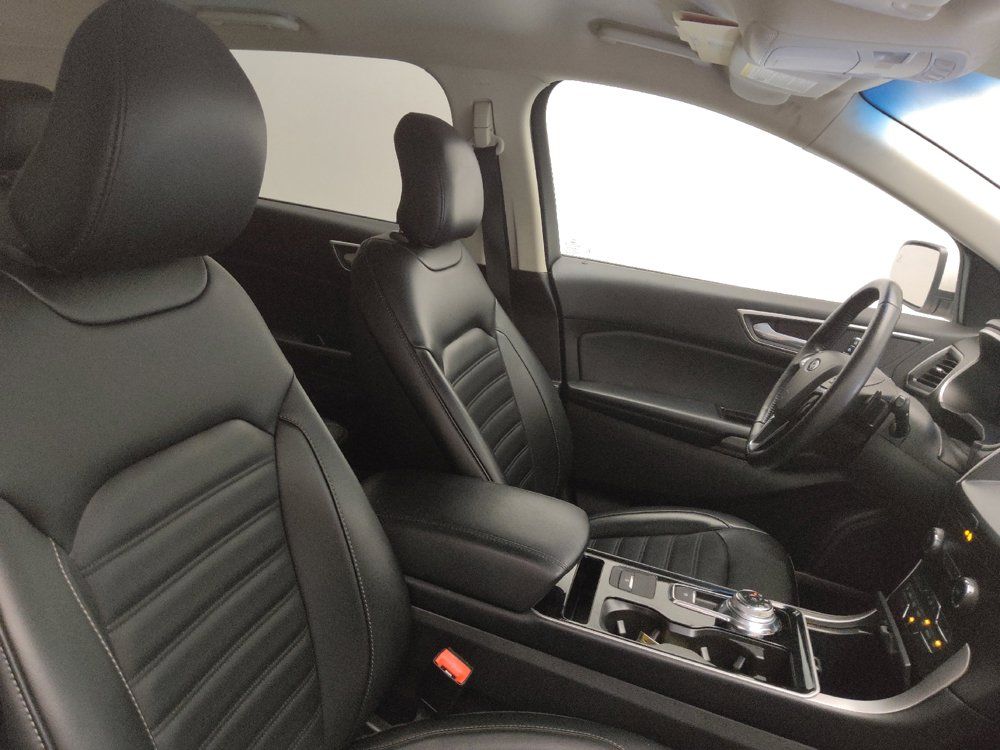 Used 2019 Ford Edge SEL w/ Equipment Group 201A AWD/4WD image 21