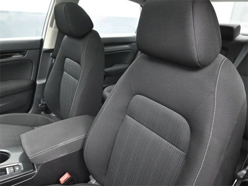 Used 2023 Honda Civic EX image 19