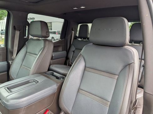 Used 2021 GMC Sierra 1500 Denali w/ Driver Alert Package II AWD/4WD image 18
