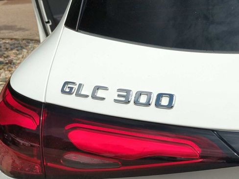 Certified 2025 Mercedes-Benz GLC 300 4MATIC image 13