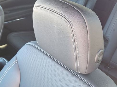 New 2026 Chevrolet Traverse LT w/ Driver Confidence Package FWD image 12