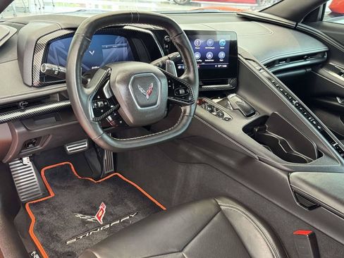 Used 2021 Chevrolet Corvette Stingray Coupe w/ Z51 Performance Package RWD image 3