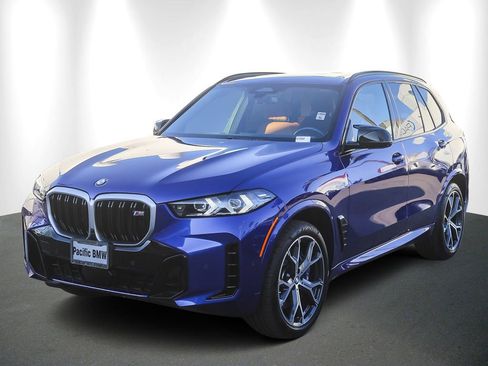 Used 2025 BMW X5 M60i w/ Parking Assistance Package AWD/4WD image 3