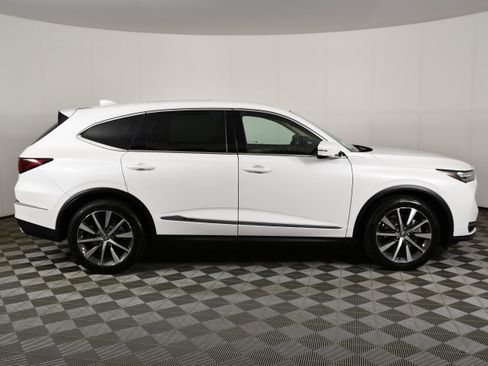 Certified 2025 Acura MDX SH-AWD w/ Technology Package image 5