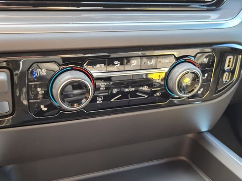 New 2026 Chevrolet Silverado 3500 High Country w/ High Country Premium Package image 19