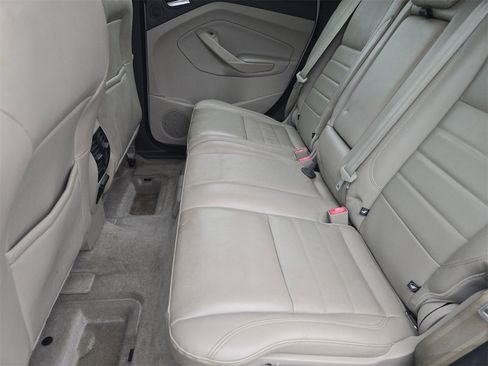 Used 2013 Ford C-MAX SEL image 12