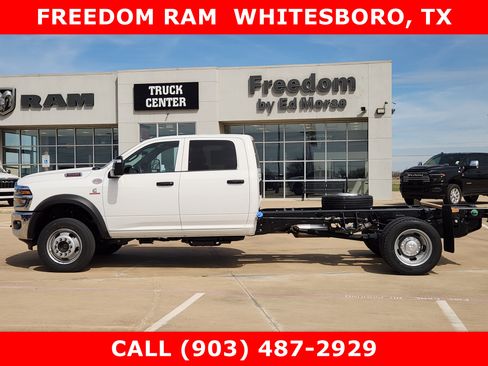 New 2026 RAM 4500 Tradesman w/ Chrome Appearance Group image 3