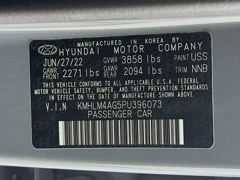 Used 2023 Hyundai Elantra SEL image 12