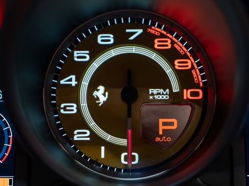 Certified 2023 Ferrari Portofino M image 26