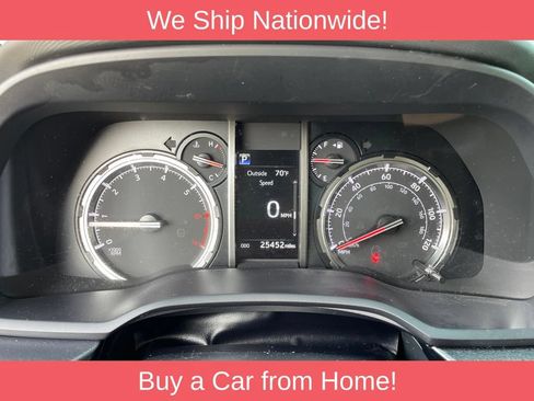 Used 2023 Toyota 4Runner TRD Off-Road Premium w/ Moonroof Package AWD/4WD image 33