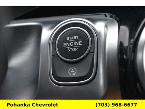 Used 2023 Mercedes-Benz GLB 250 250 4MATIC image 27