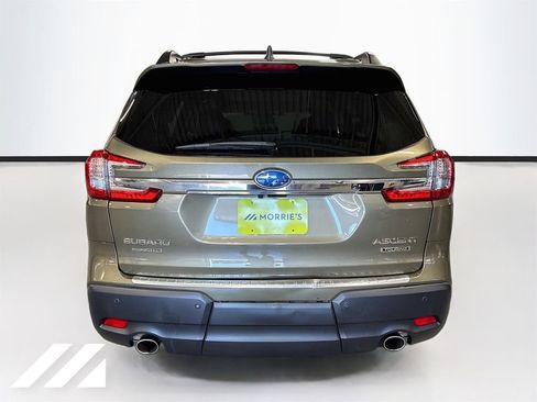 Used 2023 Subaru Ascent Touring AWD/4WD image 6