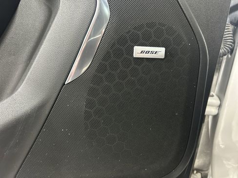 Certified 2021 GMC Yukon SLT w/ SLT Luxury Plus Package image 26