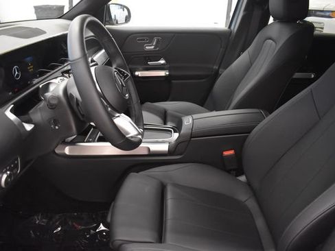 New 2026 Mercedes-Benz GLB 250 4MATIC image 22