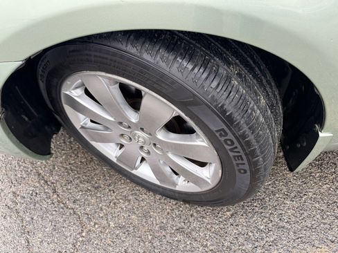 Used 2006 Toyota Avalon XLS image 18