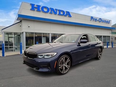 Used 2021 BMW 330i xDrive Sedan w/ Premium Package AWD/4WD image 1