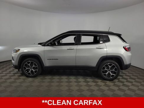 Used 2025 Jeep Compass Limited AWD/4WD image 5