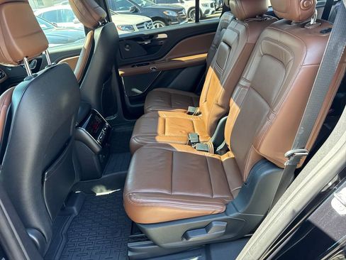 Used 2020 Lincoln Aviator Reserve w/ Elements Package Plus RWD image 20