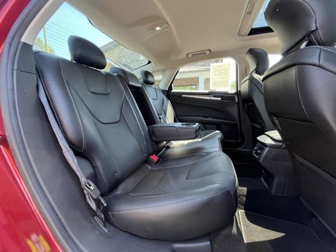 Used 2014 Ford Fusion Titanium FWD image 15