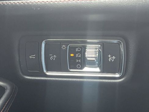 Used 2023 Lincoln Aviator Reserve w/ Equipment Group 201A AWD/4WD image 34