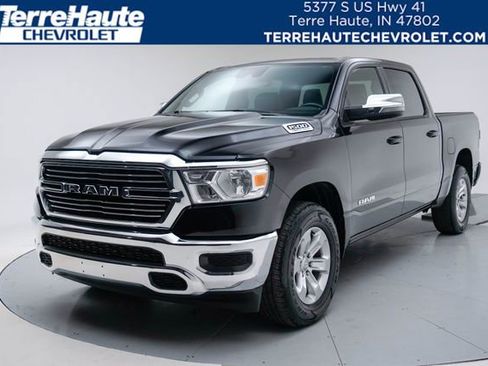 Used 2024 RAM 1500 Laramie AWD/4WD image 1