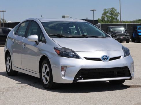 Used 2013 Toyota Prius Four FWD image 4