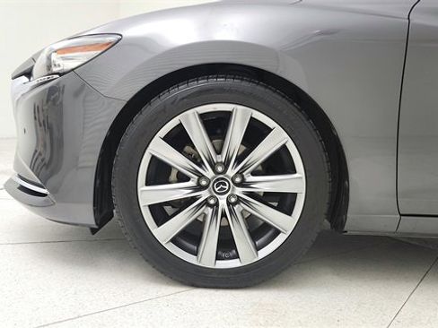 Used 2018 MAZDA MAZDA6 Signature image 9