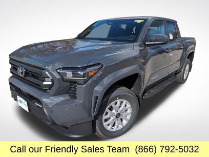 New 2025 Toyota Tacoma SR5