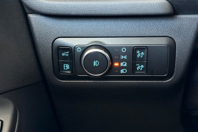 Used 2024 Ford Escape SE FWD image 33
