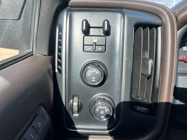Certified 2018 Chevrolet Silverado 1500 LTZ w/ LTZ Plus Package AWD/4WD image 31
