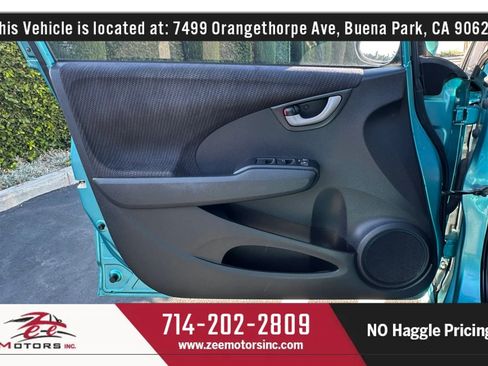 Used 2013 Honda Fit Sport image 41