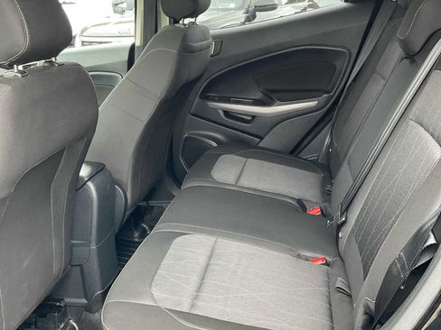 Used 2021 Ford EcoSport SE image 39