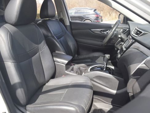 Used 2015 Nissan Rogue SL w/ SL Premium Package image 10