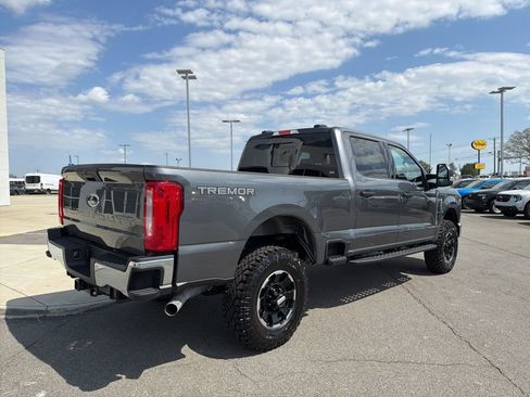 New 2026 Ford F250 XLT w/ Tremor Off-Road Package image 3