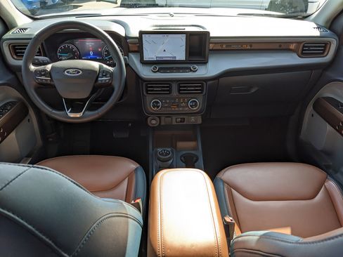 Certified 2024 Ford Maverick Lariat w/ FX4 Off-Road Package image 14